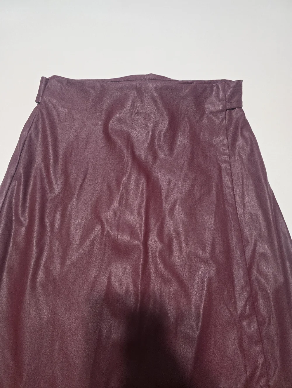 Toccin Burgundy Faux Leather Wrap Skirt Size M